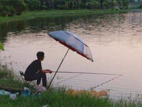 四月钓鱼钓深还是浅，怎么选钓位